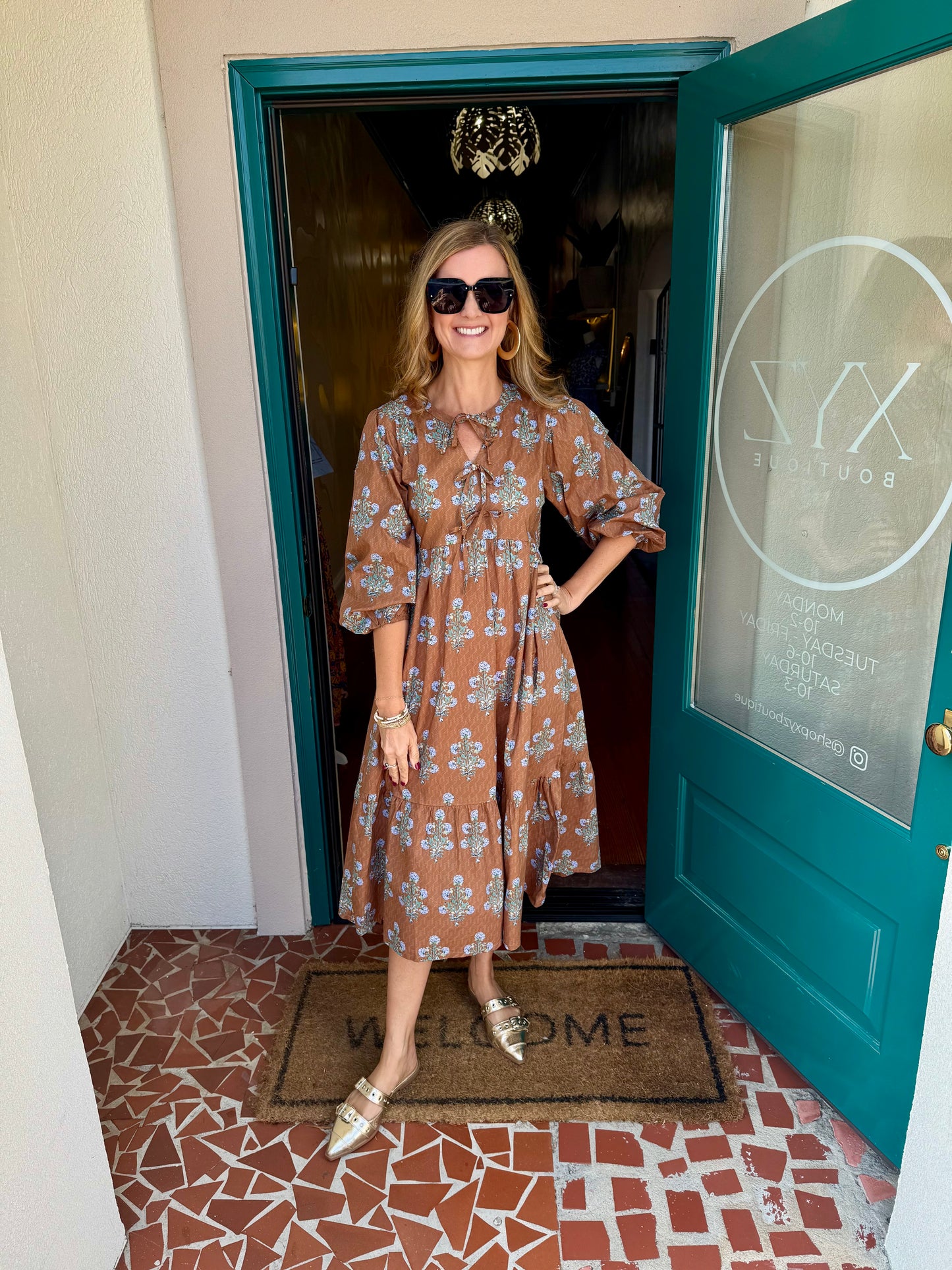 Brown Floral Keyhole Midi Dress with Balloon Sleeves