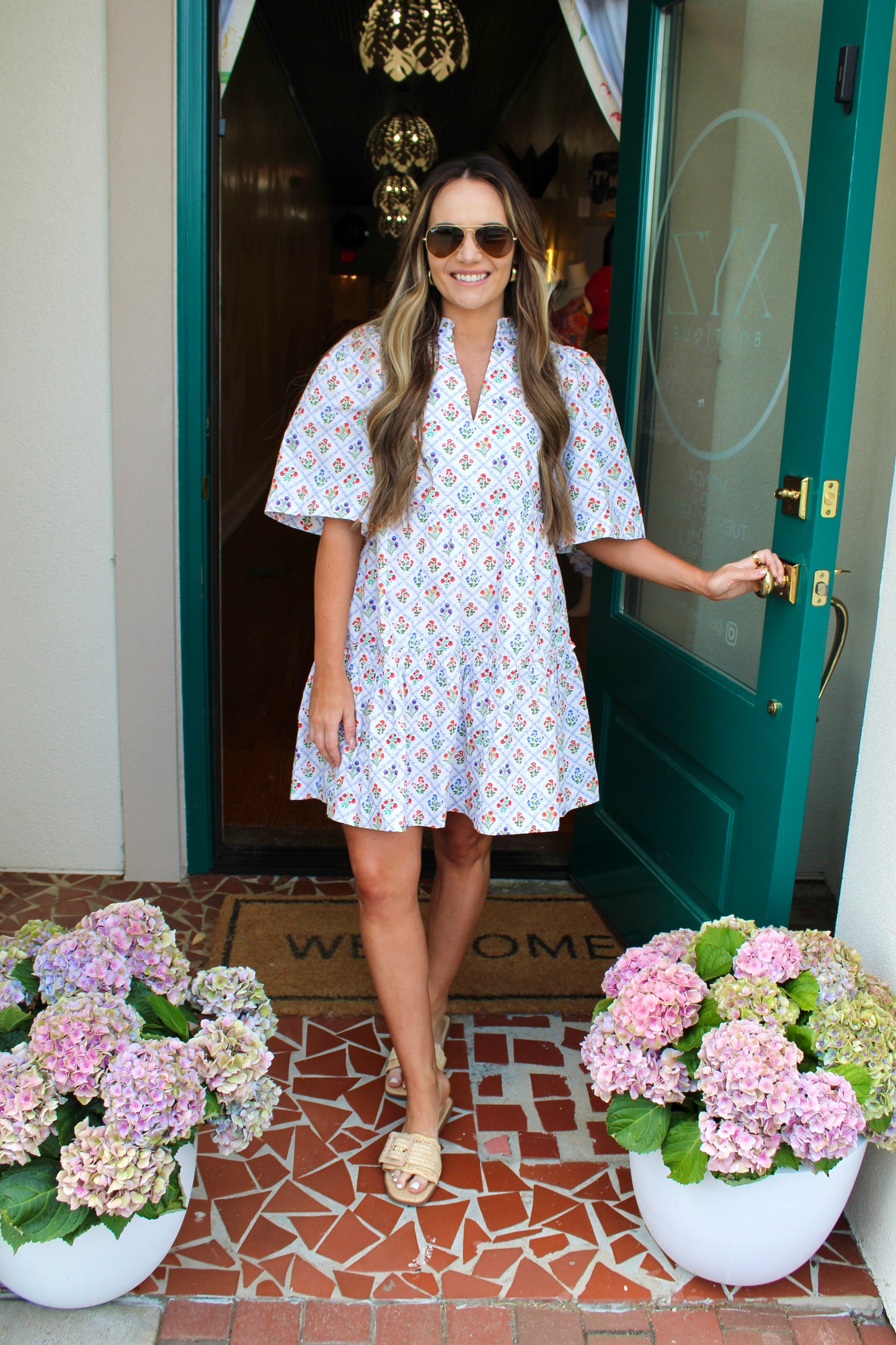 Lara Floral Dixie Split Neck Shift Dress