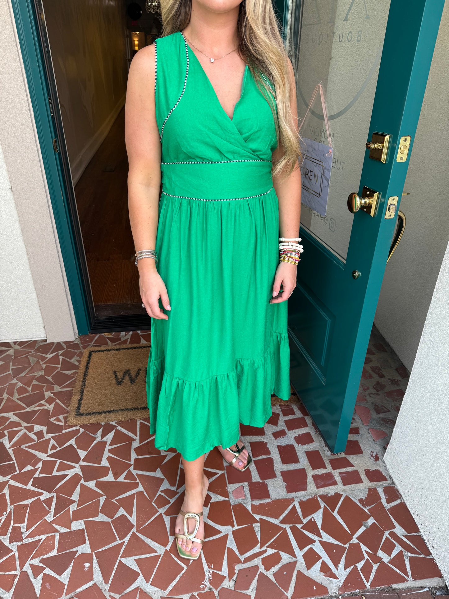 Green Elegant Sleeveless Wrap Midi Dress