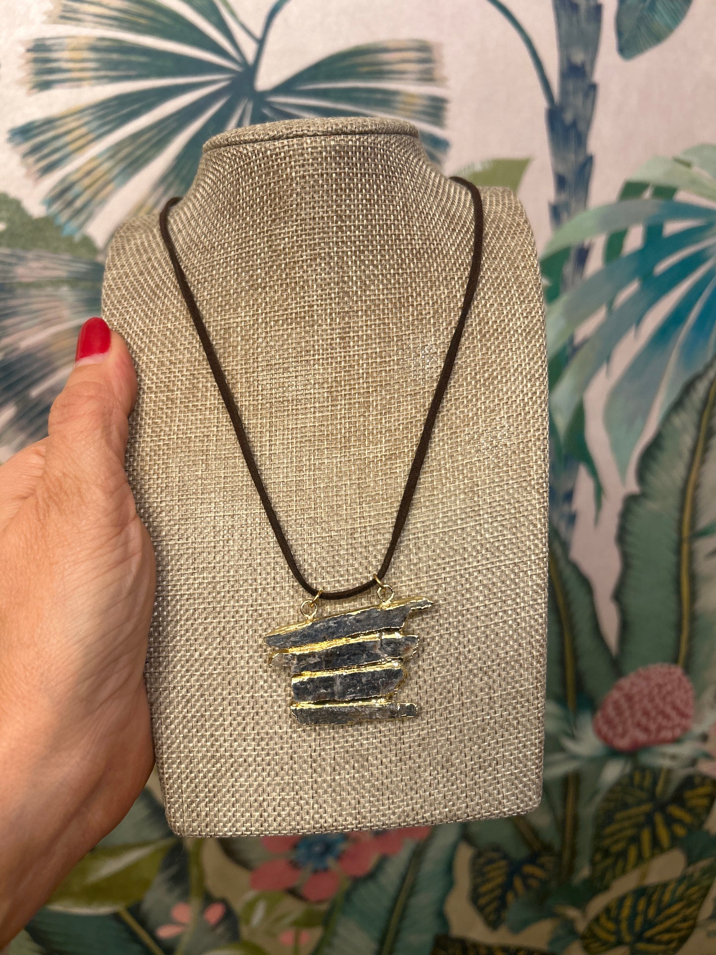 Stone Leather Tie Necklace