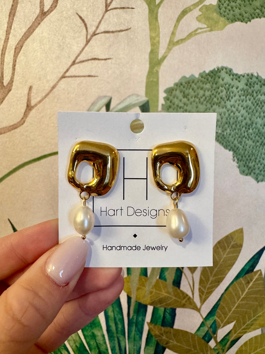 Gold Square with Dangle Pearl