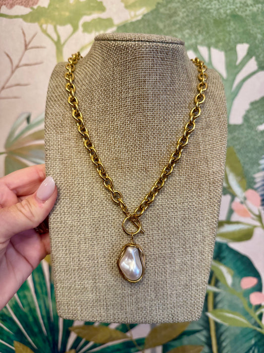 Gold Pearl Drop Necklace