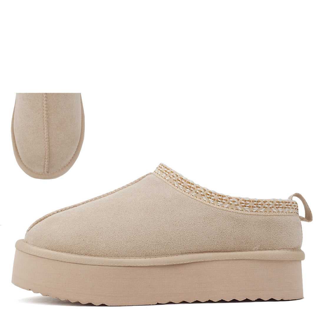 PREORDER 10/27 Beige Eager Platform Slip On