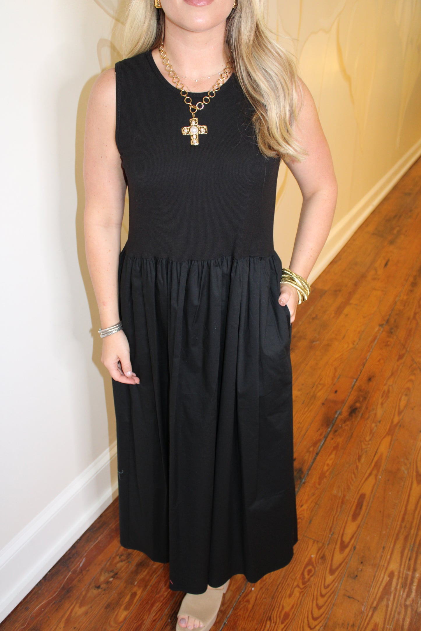 Black Solid Contrast Dress