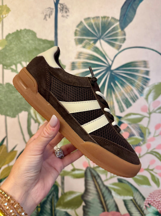 Verdict Brown Steve Madden