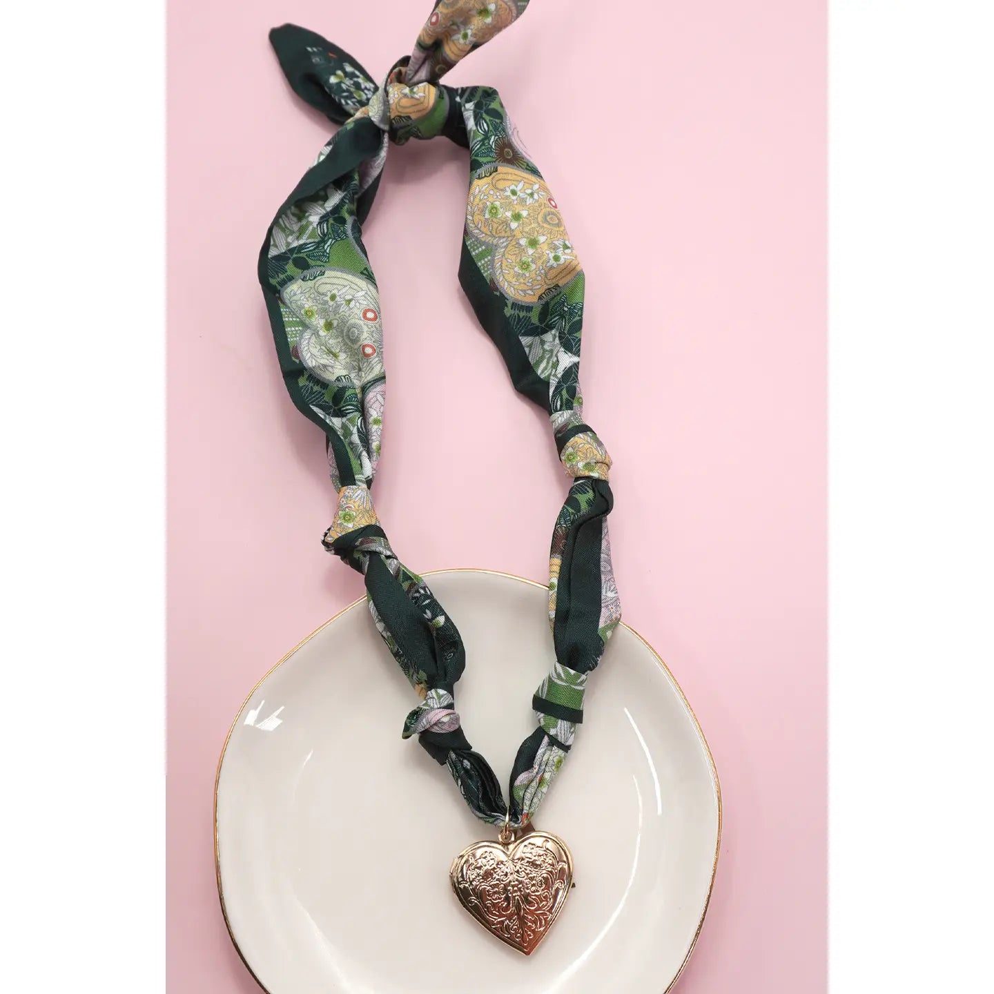 Green Handmade Scarf Necklace Heart Locket