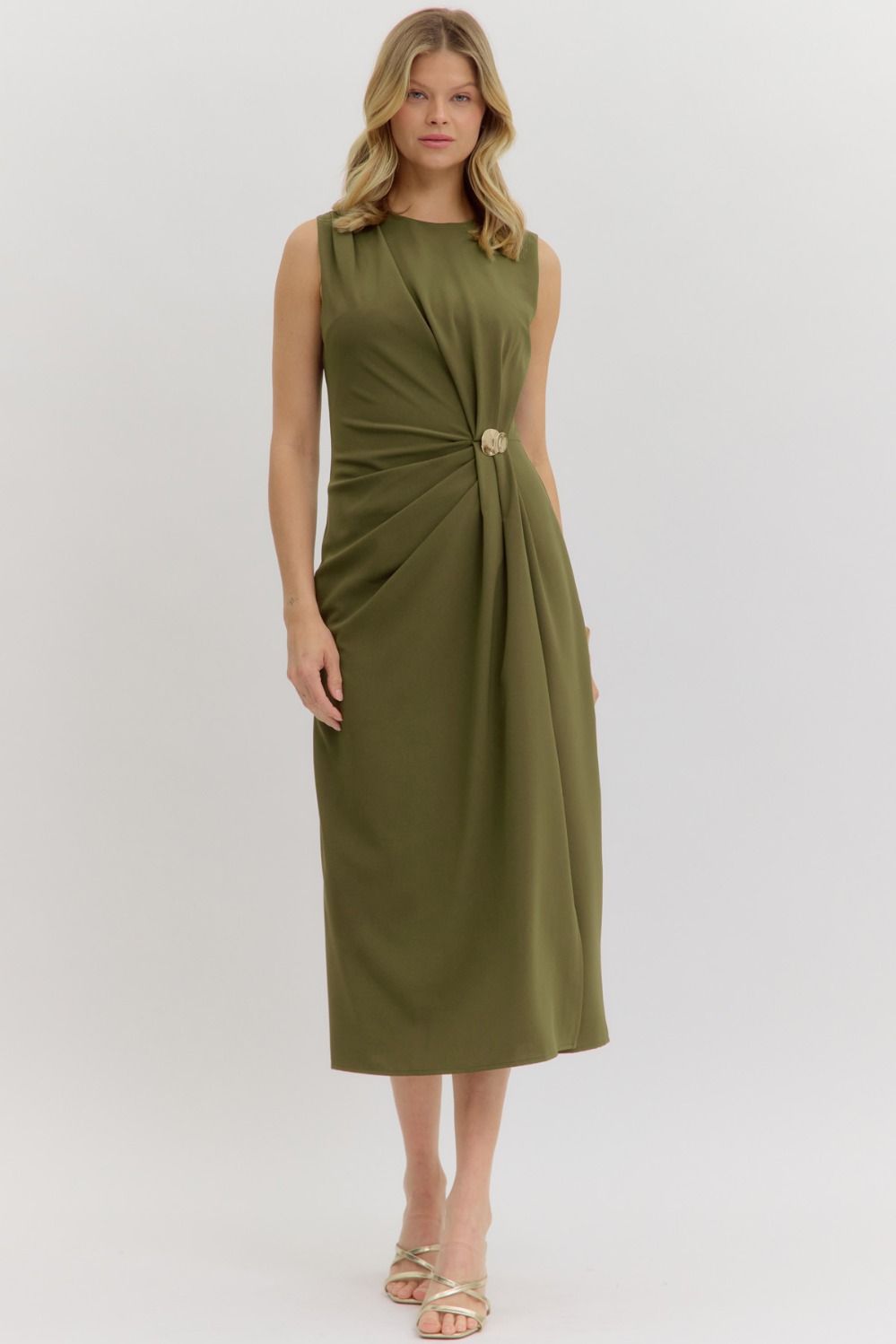 Olive Solid Sleeveless Slit Hem Pleated Midi Dress