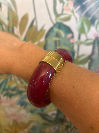 Burgundy Acrylic Gold Detail Snap Bracelet