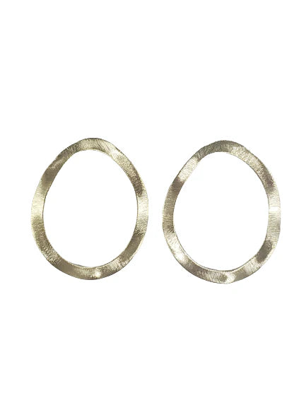 Dreamweaver Studs - Sheila Fajl