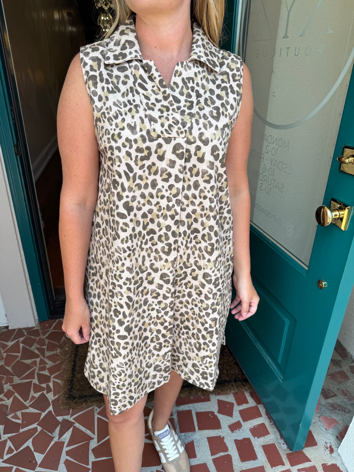 Leopard Print Sleeveless Collared Dress