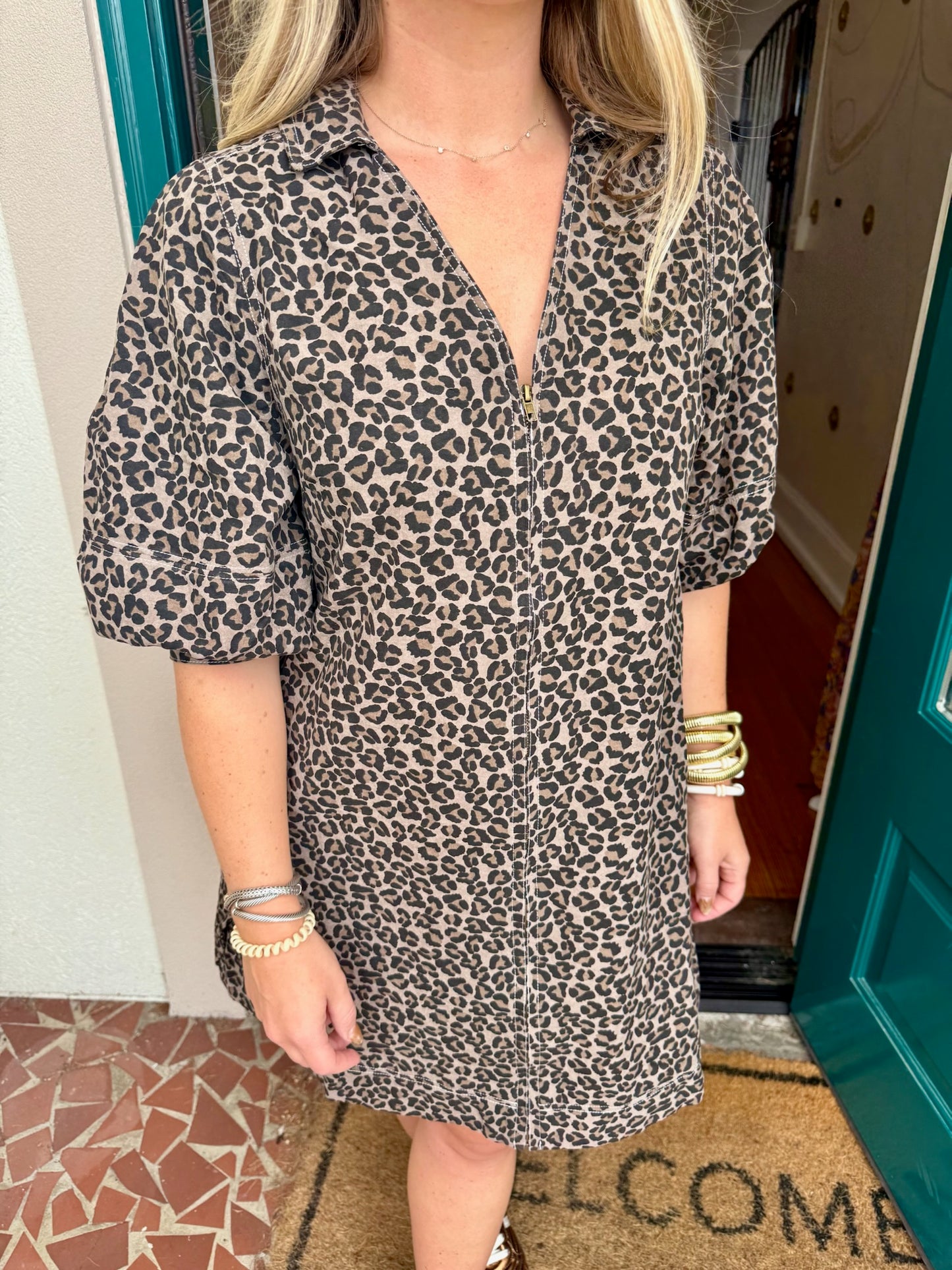 Leopard Pattern Cuff Band ¾ Puff Sleeve Dress