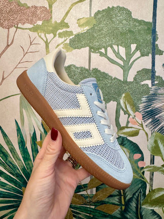 Ghost C26 in Light Sky - Back 70