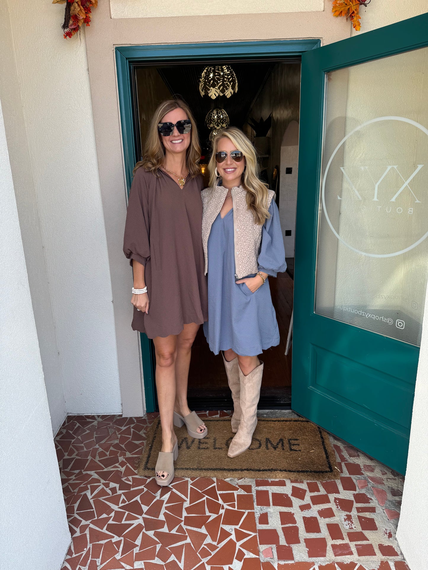 Split V-Neck Dress with Puff Sleeves Scalloped Hem