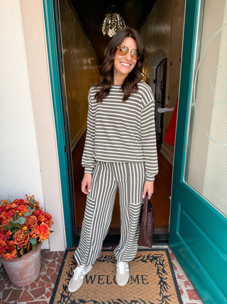 Striped Crew Neck Knit Top