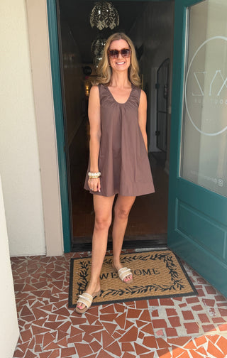 Sleeveless Gathered Neck Detail Dress