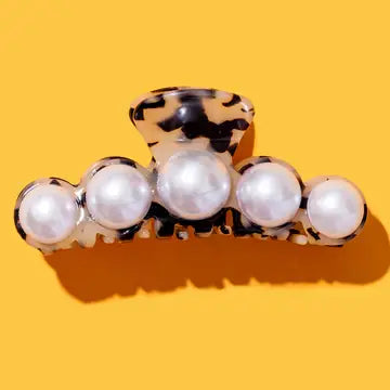 Pearl Claw Clip