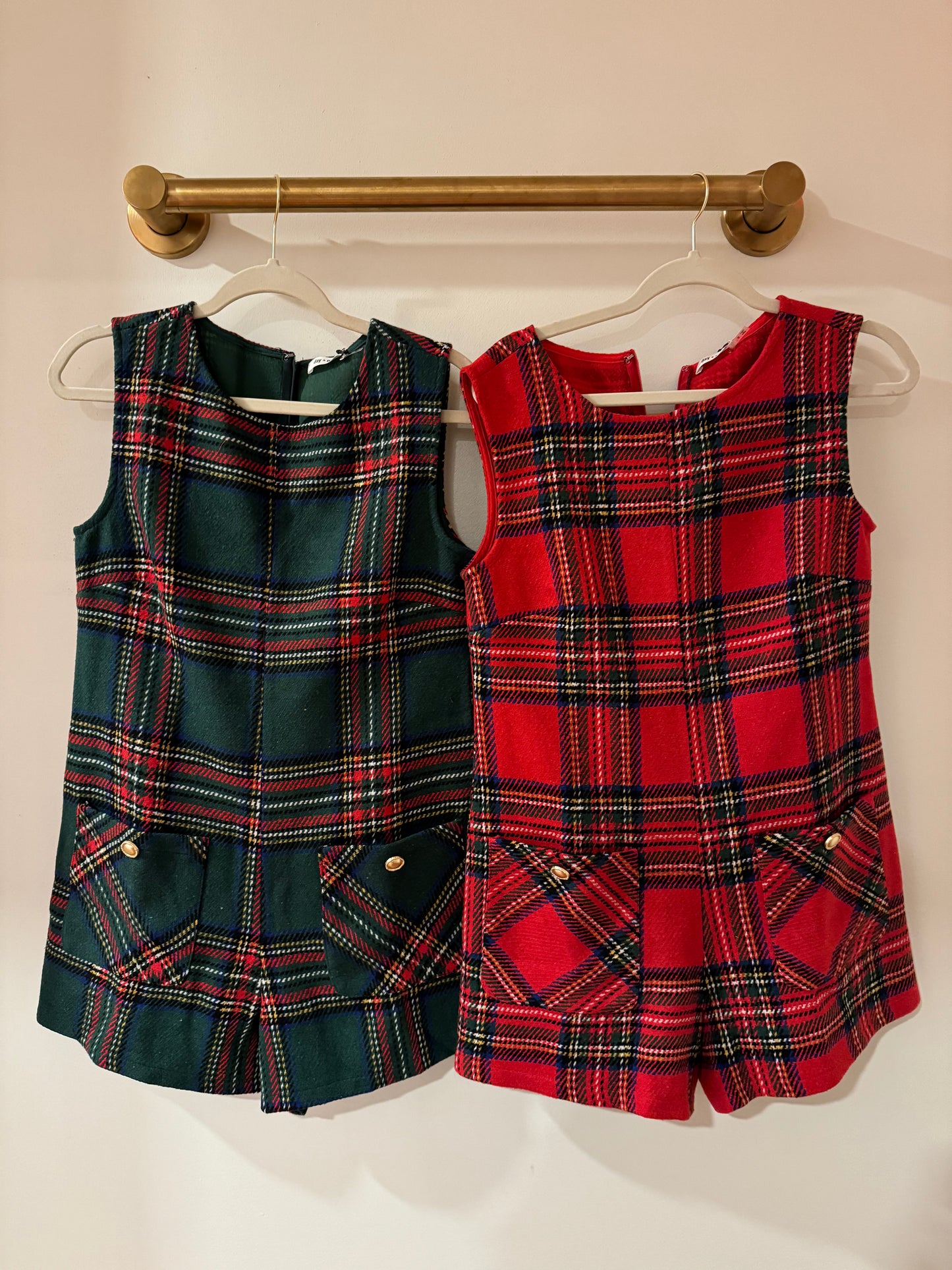 Sleeveless Plaid Romper with Pocket Detail