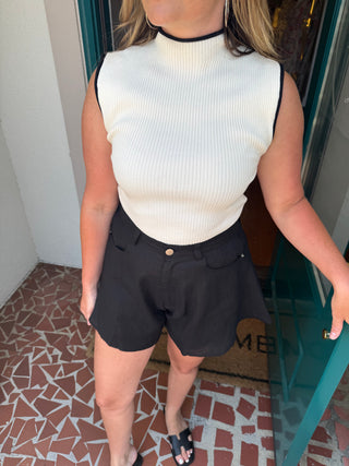 Black Belle Linen Shorts