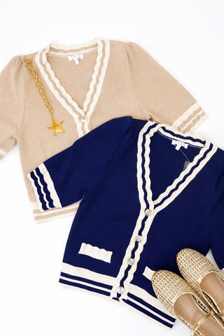 Short Sleeve Scalloped Neckline Knit Cardigan