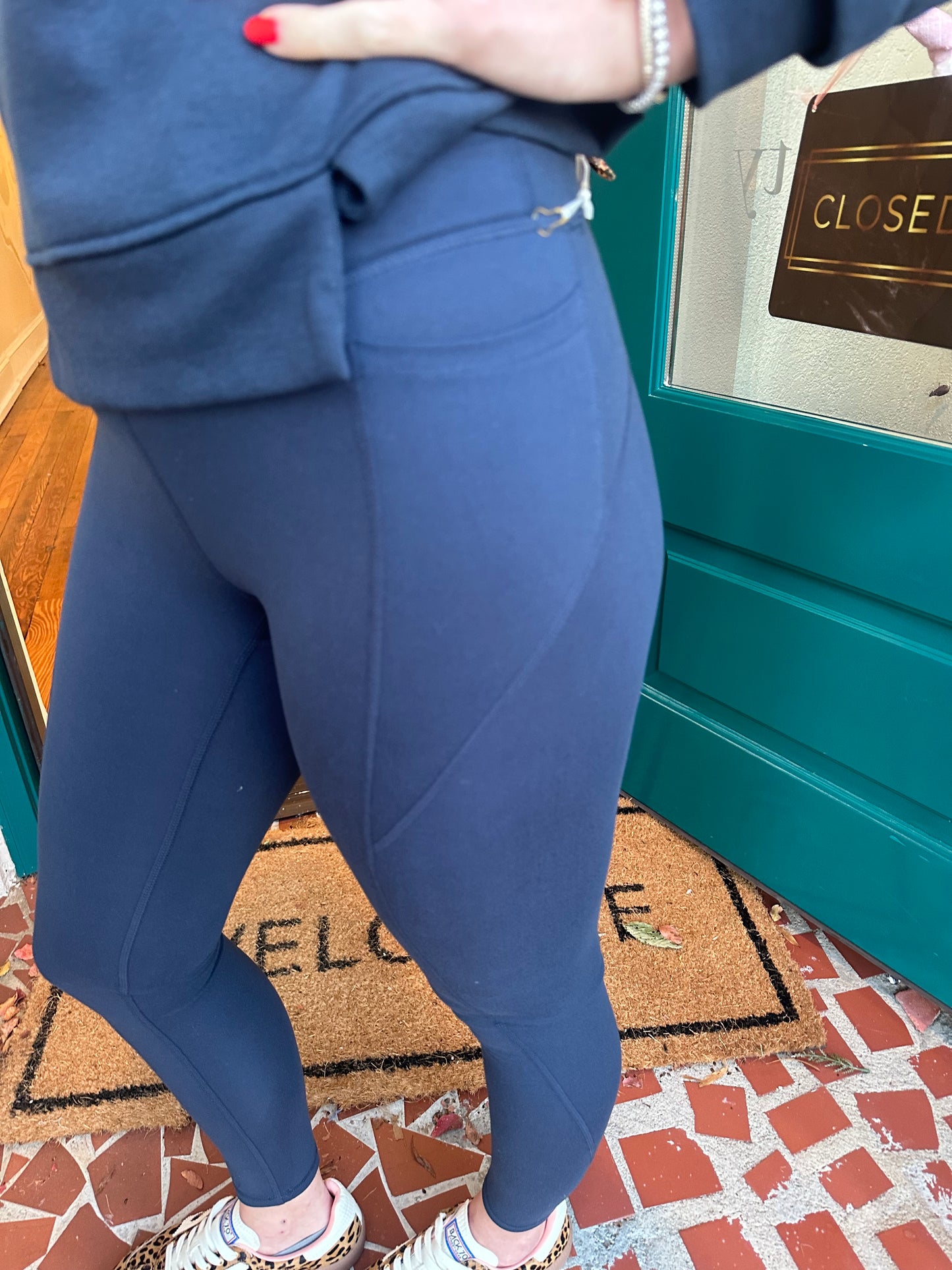 Side Pocket Active Leggings- Saturday Steal