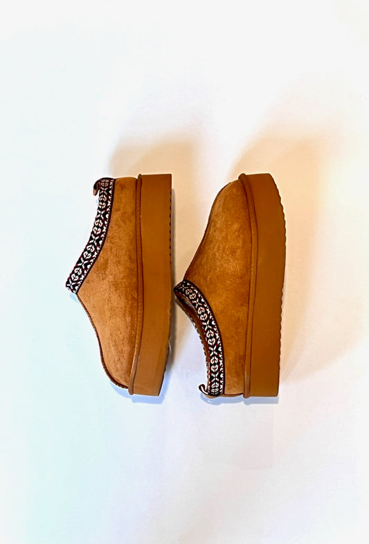 Eagle Tan Platform Slip On Mule