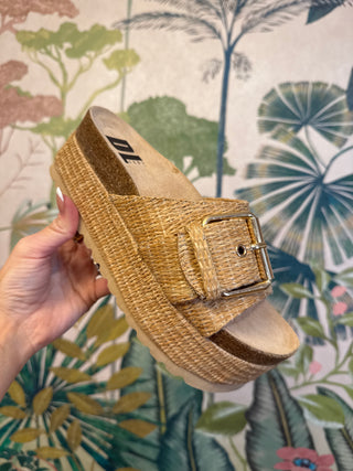 Palm Island Platform Raffia Sandal