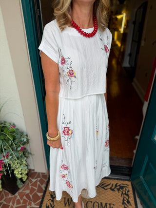 Floral Embroidery Boat Neck Crop Top
