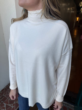 Rolled Raw Edge High-neck Sweater