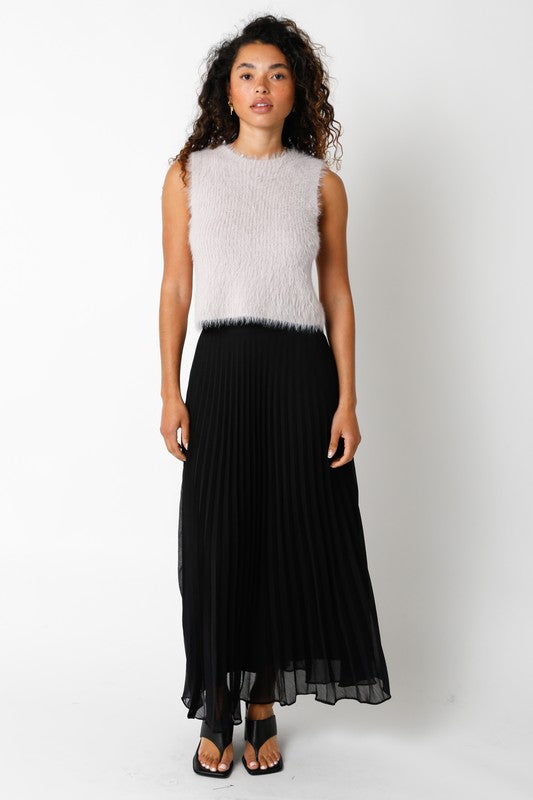 Black Pleated Maxi Skirt