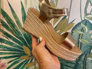 Jena Wedge Sandal - Gold