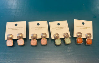 Sarah Hammered Gold Stone Earring