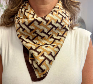 Metal Magnet H Print Scarf