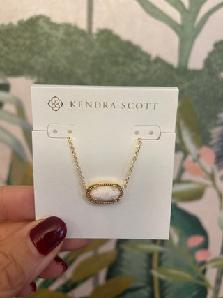 Elisa Gold Short Pendant Necklace Carnation White Opal-Kendra Scott