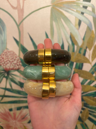 Acrylic Gold Detail Snap Bracelet