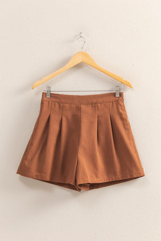 Chestnut Washed Pleated Shorts